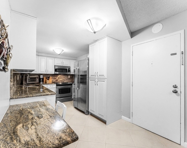 3215 S Ocean Boulevard - Photo Thumbnail 3