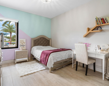 11173 Manatee Terrace - Photo Thumbnail 29