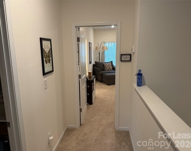 4680 Courtney Creek - Photo Thumbnail 16