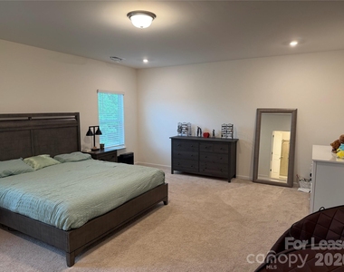 4680 Courtney Creek - Photo Thumbnail 29
