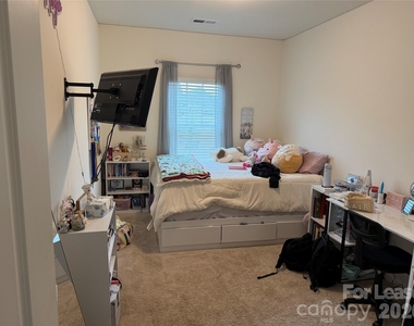 4680 Courtney Creek - Photo Thumbnail 23