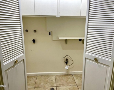 714 S La Luna Avenue - Photo Thumbnail 8