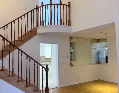 511 N Mcpherrin - Photo Thumbnail 6