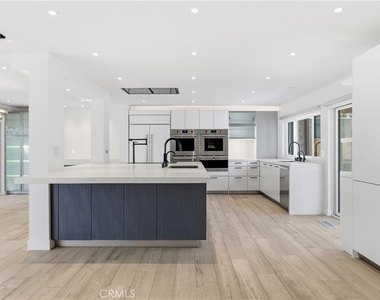 4520 Park Cordero - Photo Thumbnail 5