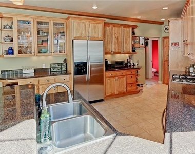 2801 Inglewood Avenue - Photo Thumbnail 11
