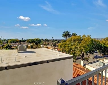 3018 West Boulevard - Photo Thumbnail 5