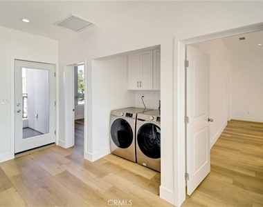 3018 West Boulevard - Photo Thumbnail 16