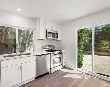 24295 Tahoe Court - Photo Thumbnail 9