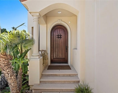 150 Sidney Bay - Photo Thumbnail 3