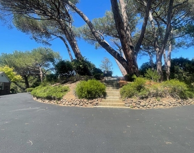 22505 Rolling Hills Road - Photo Thumbnail 43