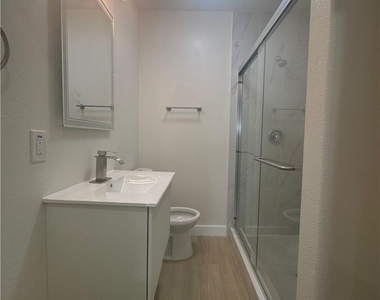 5778 La Sierra - Photo Thumbnail 6