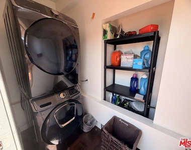 10103 Washington St - Photo Thumbnail 7