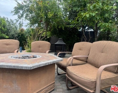 13551 Hart Street - Photo Thumbnail 39