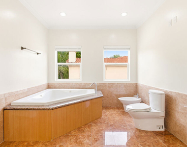 23114 Mariano Street - Photo Thumbnail 36