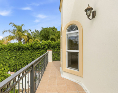 23114 Mariano Street - Photo Thumbnail 28