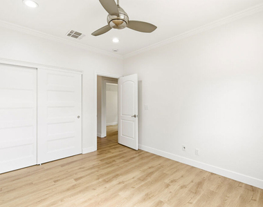 23114 Mariano Street - Photo Thumbnail 43