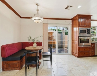 5356 Waldo Place - Photo Thumbnail 15
