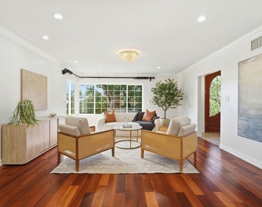 5356 Waldo Place - Photo Thumbnail 10