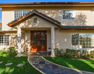 5356 Waldo Place - Photo Thumbnail 1