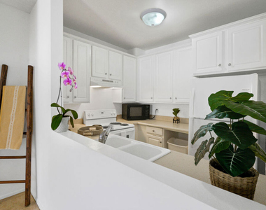 23901 Civic Center Way - Photo Thumbnail 5