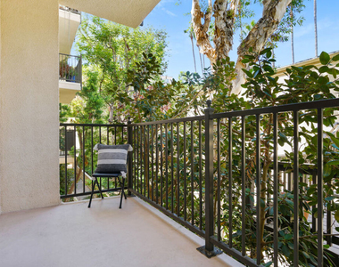23901 Civic Center Way - Photo Thumbnail 4