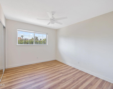 2087 Rhoda Street - Photo Thumbnail 17