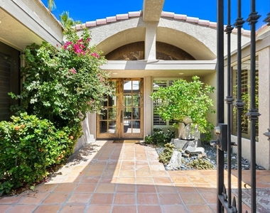 78560 Arapahoe Drive - Photo Thumbnail 3