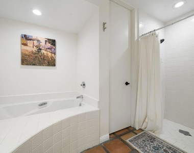 78560 Arapahoe Drive - Photo Thumbnail 19
