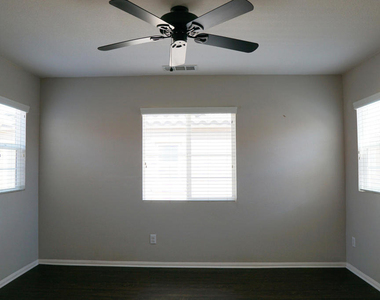 510 Calle Vibrante - Photo Thumbnail 9