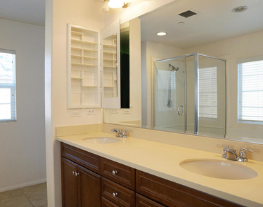 510 Calle Vibrante - Photo Thumbnail 13