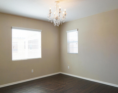 510 Calle Vibrante - Photo Thumbnail 16