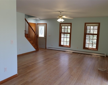 45 Laurel Hollow Estate - Photo Thumbnail 5