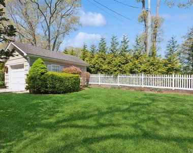 425 Briarwood Lane - Photo Thumbnail 31