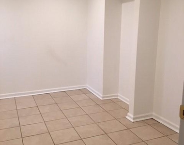 218 Newman Street - Photo Thumbnail 5