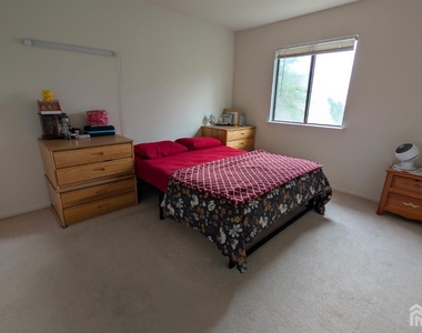 12 Sunflower Court - Photo Thumbnail 13