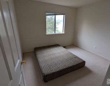 12 Sunflower Court - Photo Thumbnail 15