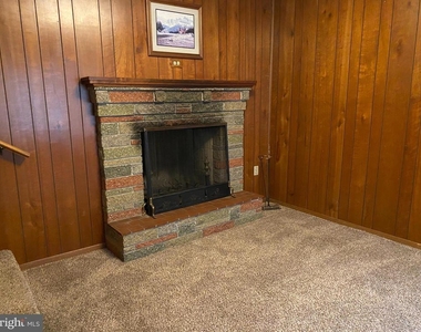 105 Fay Street - Photo Thumbnail 13