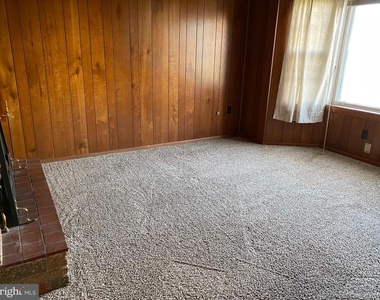 105 Fay Street - Photo Thumbnail 17