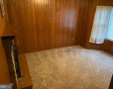 105 Fay Street - Photo Thumbnail 12