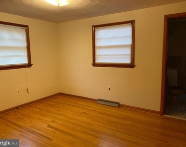 105 Fay Street - Photo Thumbnail 6
