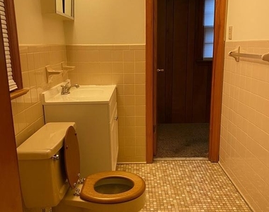 105 Fay Street - Photo Thumbnail 5
