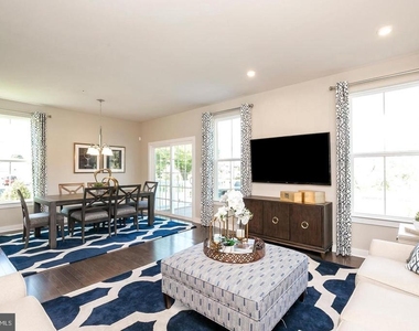 1201 Benjamin Drive - Photo Thumbnail 6