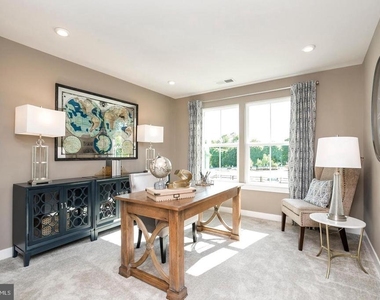 1201 Benjamin Drive - Photo Thumbnail 3