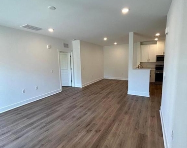 5202 Mary Ashby Way - Photo Thumbnail 6