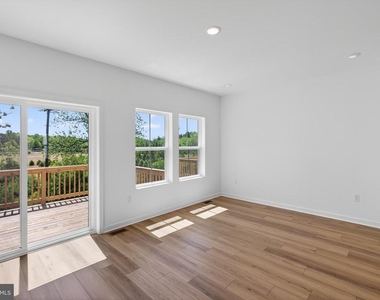 73 Basswood - Photo Thumbnail 9