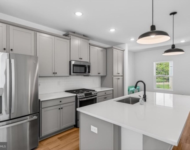 73 Basswood - Photo Thumbnail 12