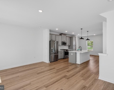 73 Basswood - Photo Thumbnail 10
