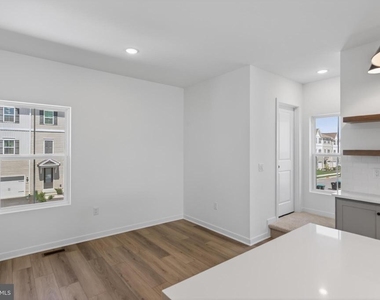 73 Basswood - Photo Thumbnail 15
