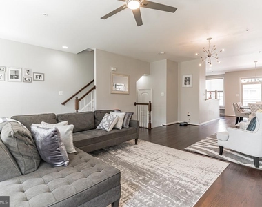 2531 Standifer Place - Photo Thumbnail 10