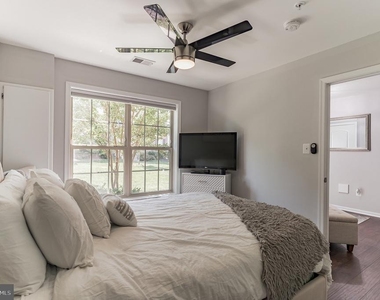 2531 Standifer Place - Photo Thumbnail 6